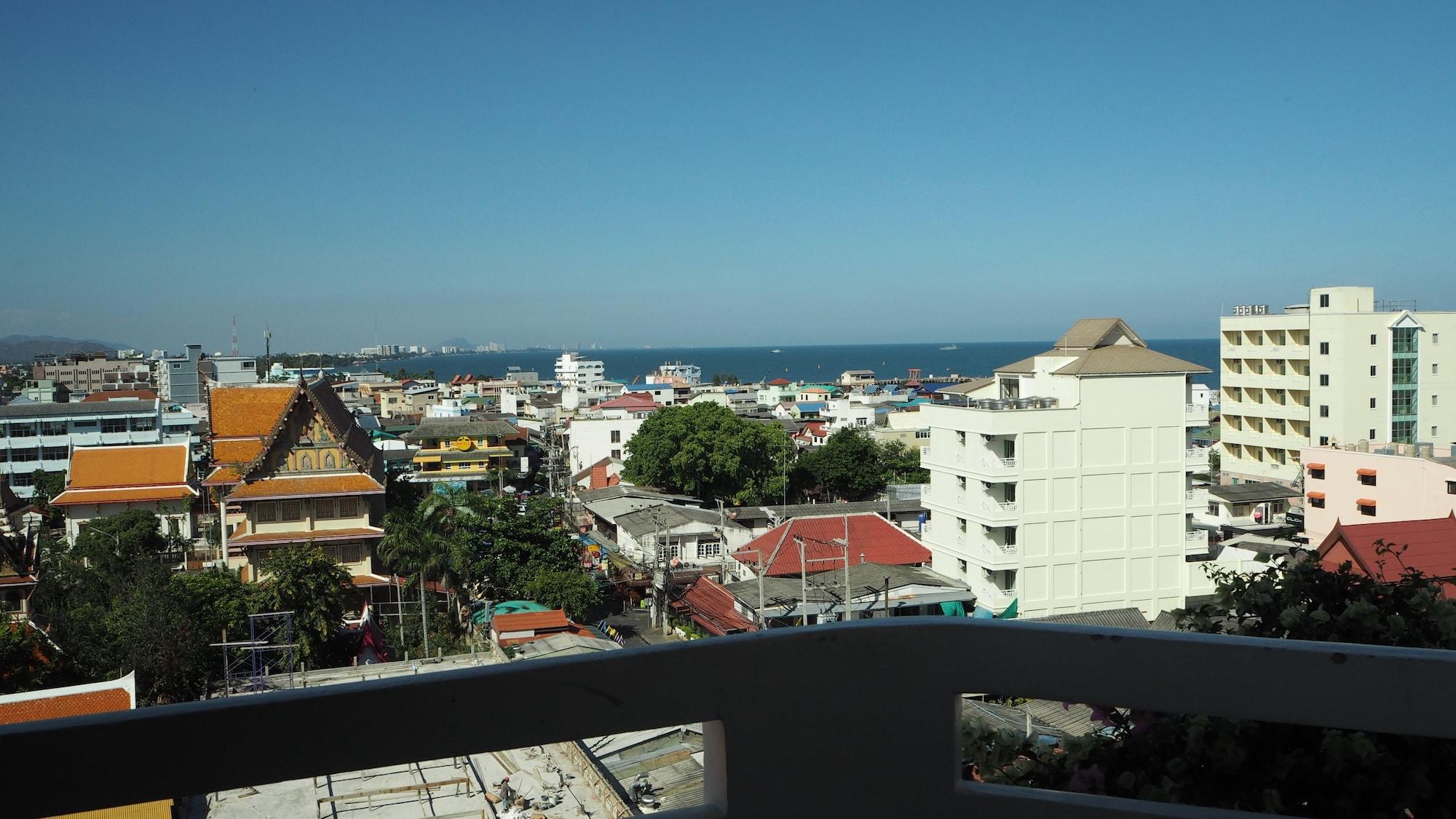 City Beach Resort Hua Hin Exterior photo